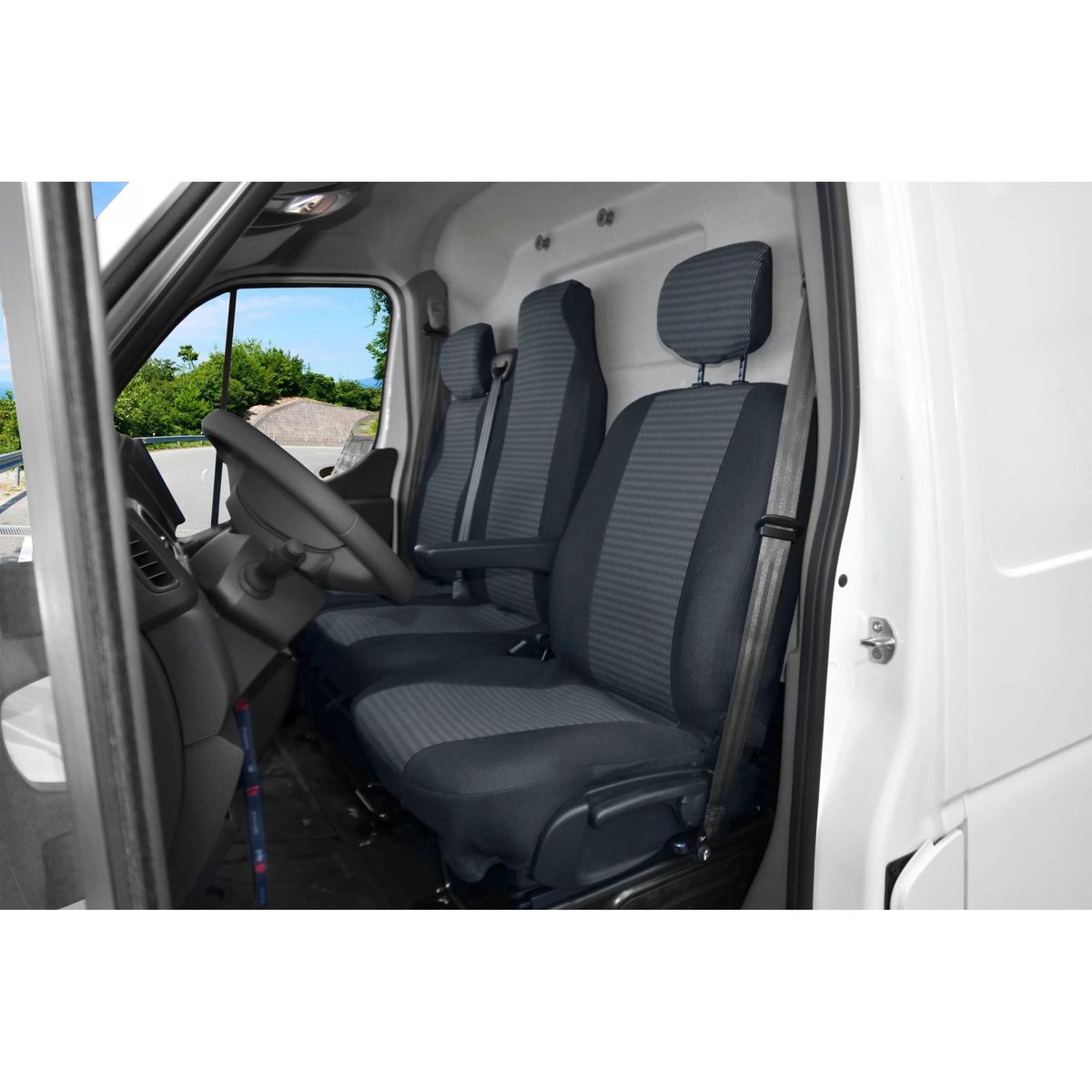 Pokrowce do Nissan NV400 od 2010-2023 - 3 miejsca DZIELONE OPARCIE Z KŁADZIONYM STOLIKIEM I DZIELONE SIEDZENIE | Seria LUX