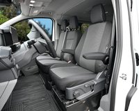 Pokrowce do Volkswagen T7 Transporter / Caravelle od 2025 - 3 miejsca CAŁE OPARCIE ZE STOLIKIEM, DZIELONE SIEDZISKO, 2 PODŁOKIETNIKI U KIEROWCY | Seria LUX